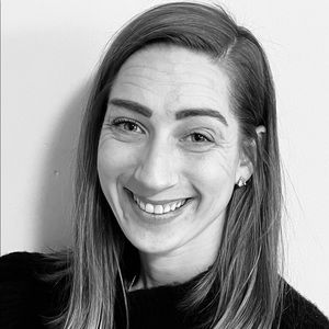 Meet your Posher, Caitlin